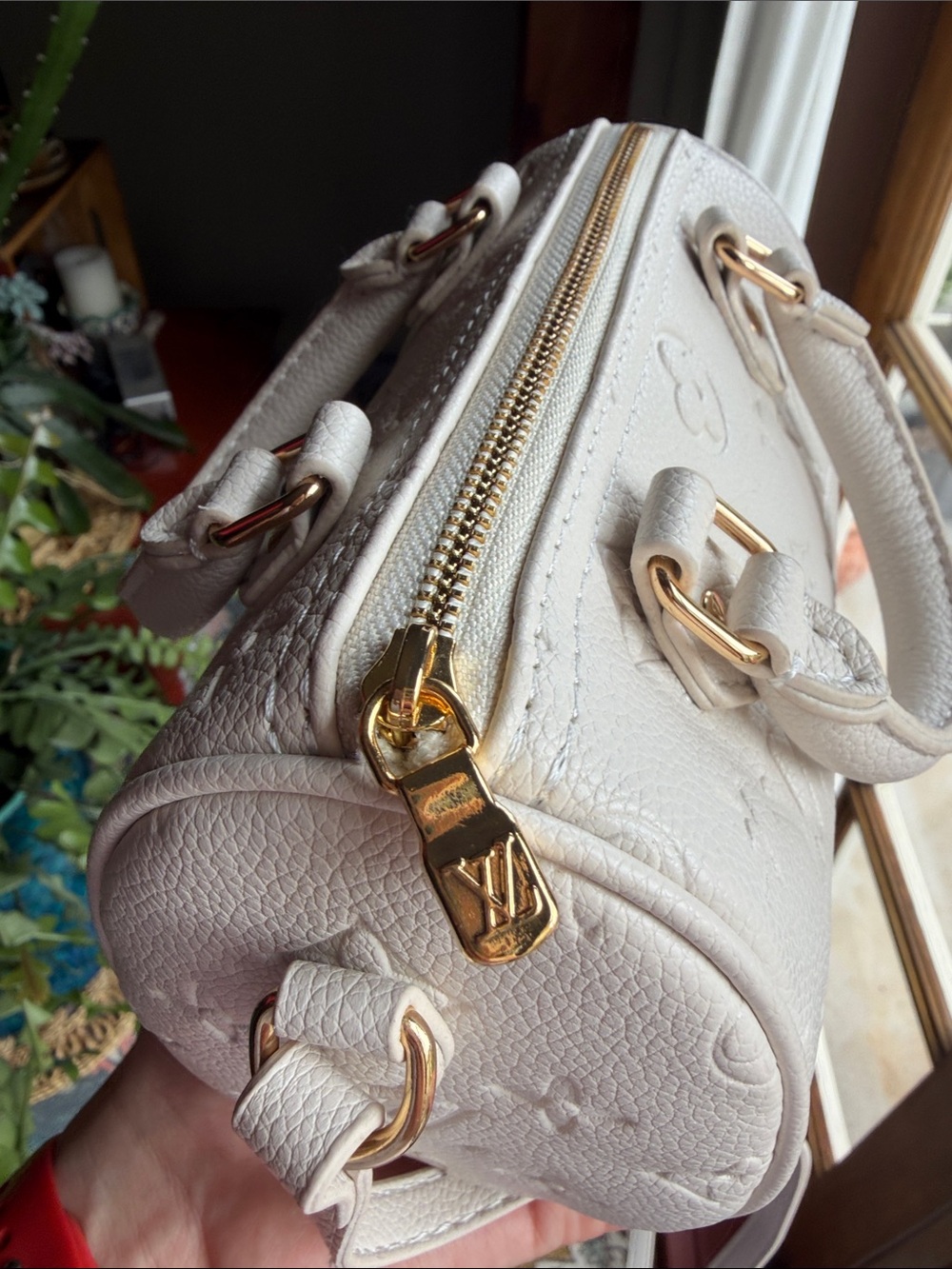 Louis Vuitton White Embossed Crossbody Mini Speedy - Picture 6 of 8